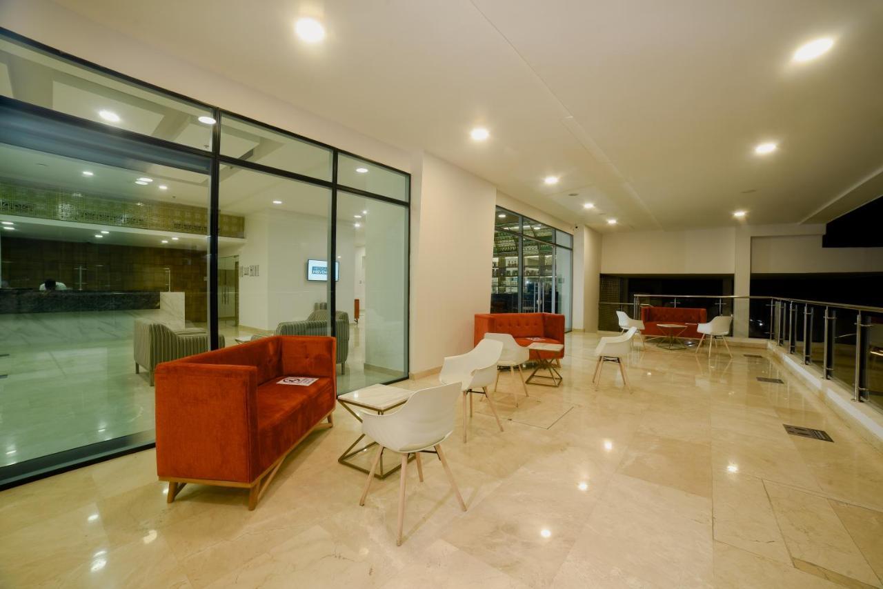 Hotel Dorado Plaza Alto Prado Barranquilla  Exterior foto