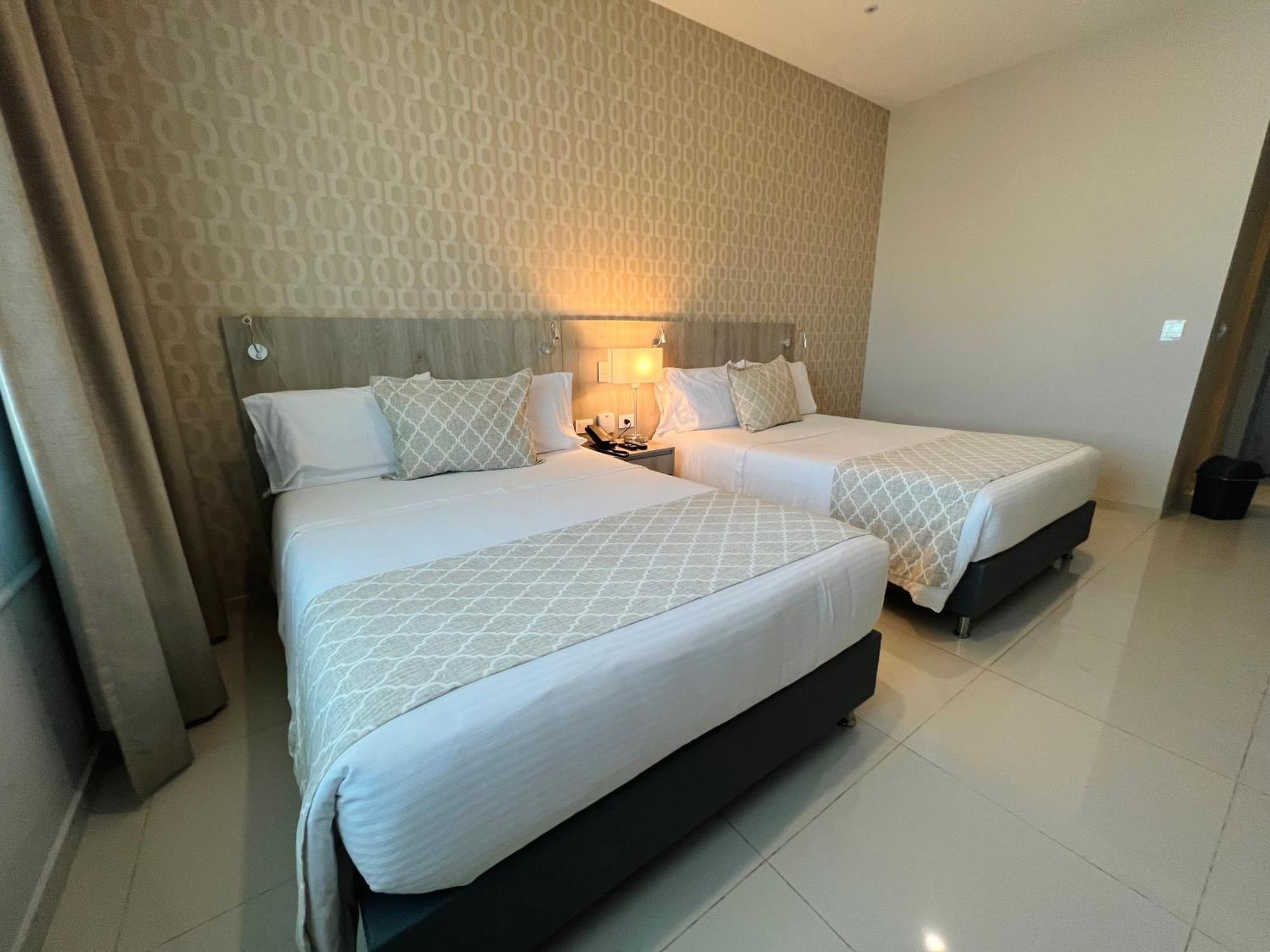 Hotel Dorado Plaza Alto Prado Barranquilla  Exterior foto