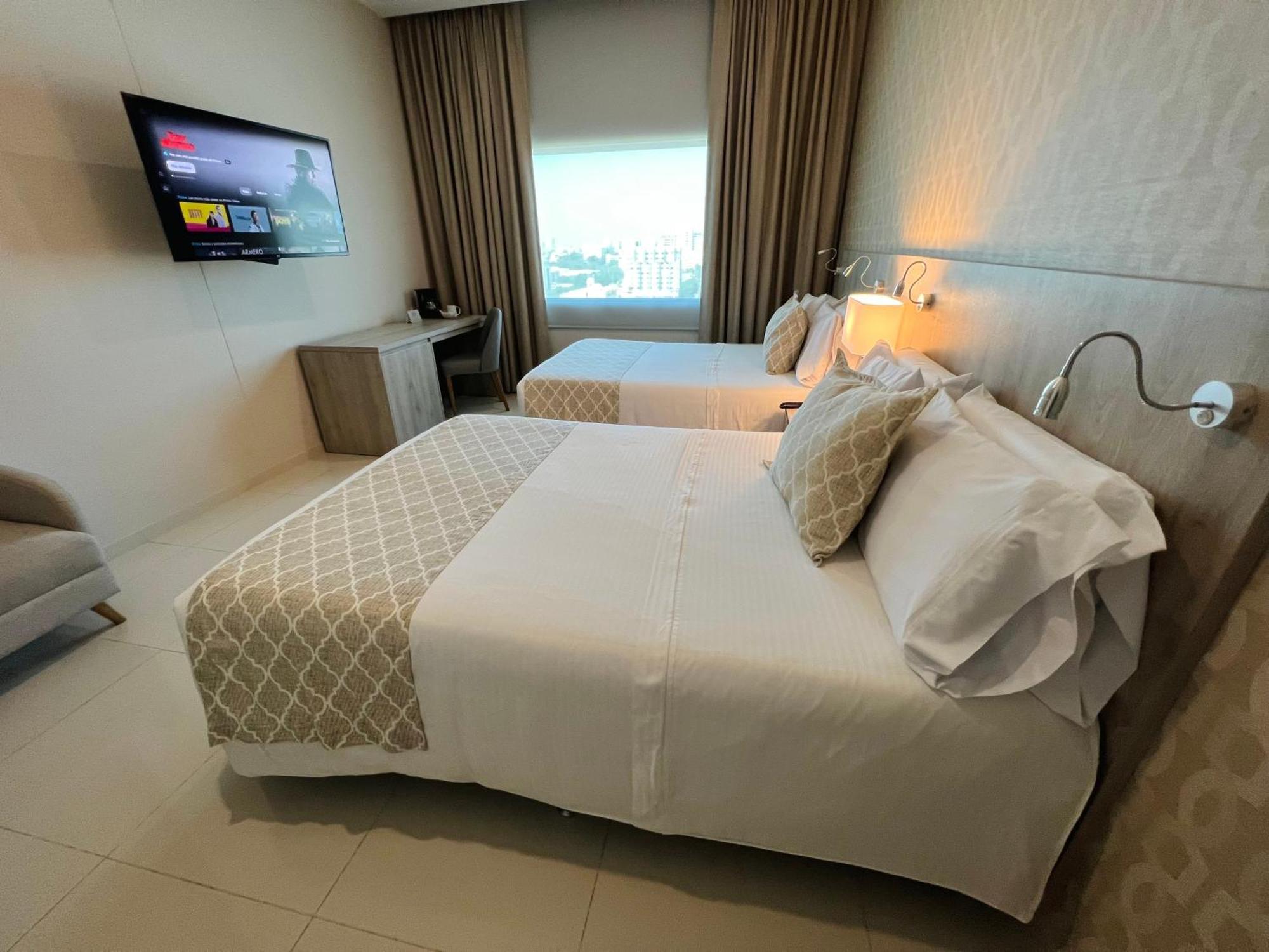 Hotel Dorado Plaza Alto Prado Barranquilla  Exterior foto